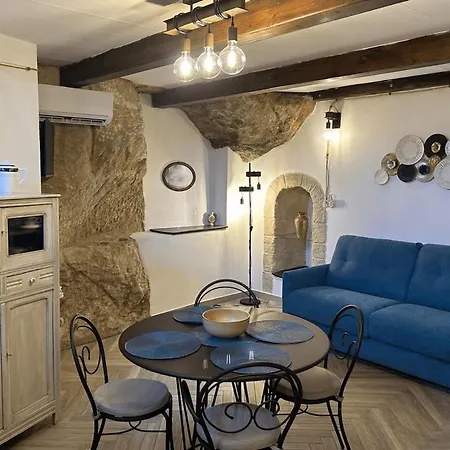 Remarkable Medieval Clifftop With Panoramic Sea Views To Stromboli Beautifully Restored And Fully Equipped * Amantea