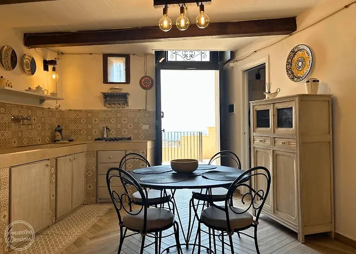 Remarkable Medieval Clifftop With Panoramic Sea Views To Stromboli Beautifully Restored And Fully Equipped Апартаменты *